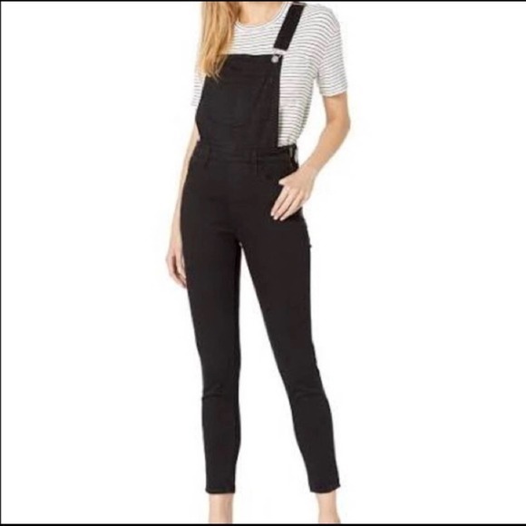 Levi’s Black Skinny‎ Overalls. - Picture 2 of 12